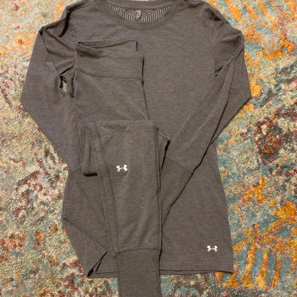 Grey Under Armour Cold Gear Set